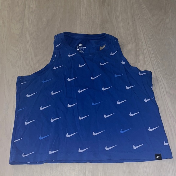 Nike tank top - Picture 1 of 4